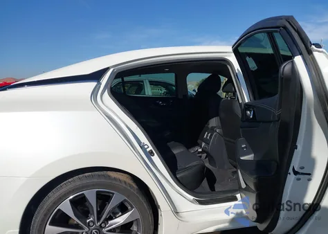 2023 Nissan Maxima Platinum Xtronic Cvt from USA, damaged, VIN 1N4AA6FV1PC505843